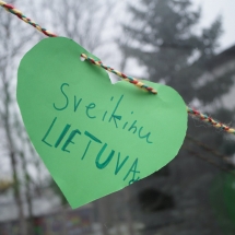 Atkurtai Lietuvai – 100! Vasario 16-osios gimnazija. (Foto: M. D. Schmidt)