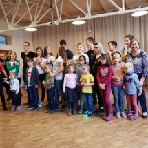 Svečiuose vaikų folkloro ansamblis „Serbentėlė“ (Foto: D. Kriščiūnienė)