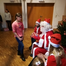 Kalėdų senelis šeštadieninėje mokyklėlėje (Foto: R. Lendraitis)