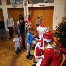 Kalėdų senelis šeštadieninėje mokyklėlėje (Foto: R. Lendraitis)