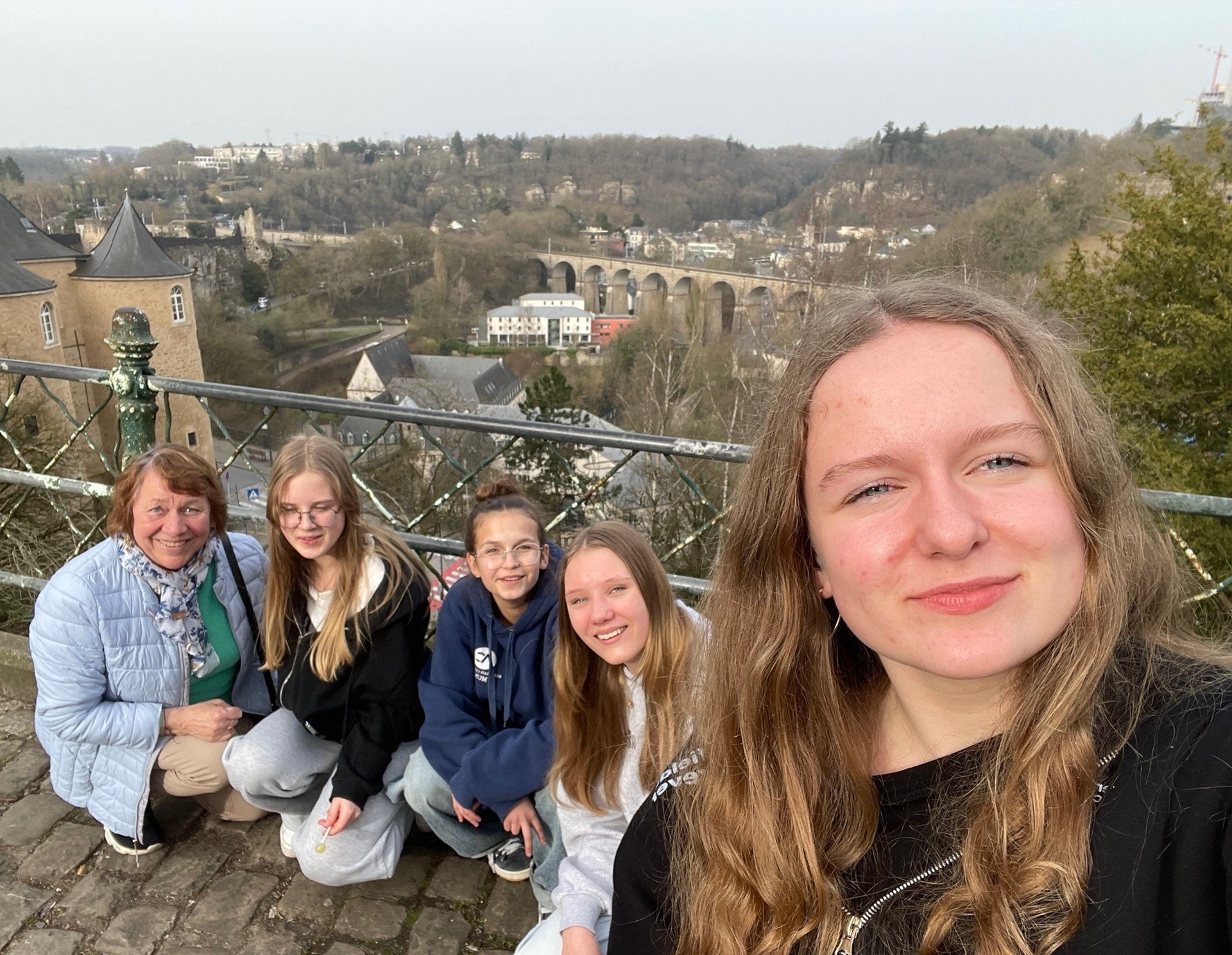 Vasario 16-osios gimnazijos ir Liuksemburgo ateitininkų susitikimas