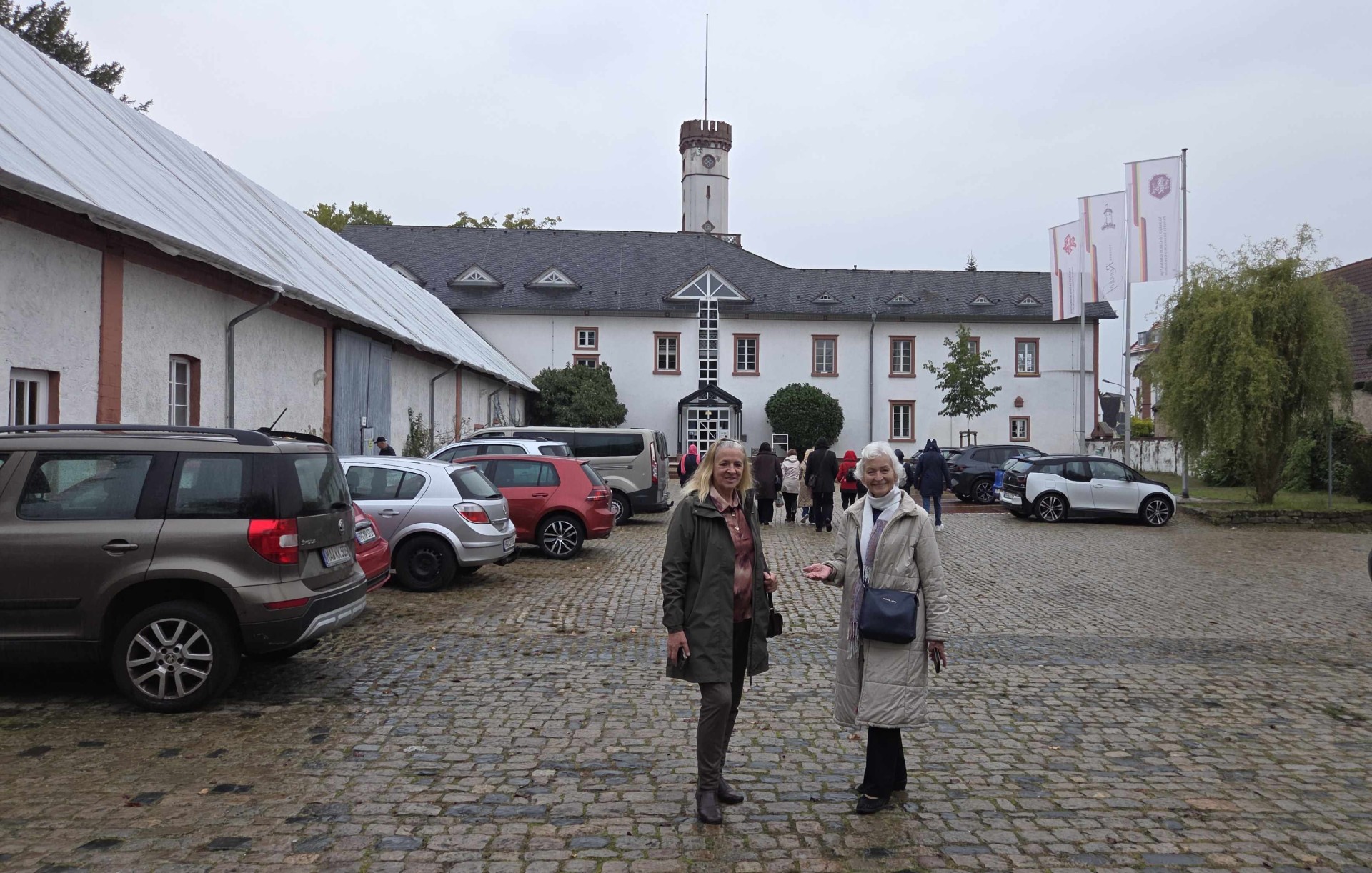 Knyga jungia lietuvius visame pasaulyje