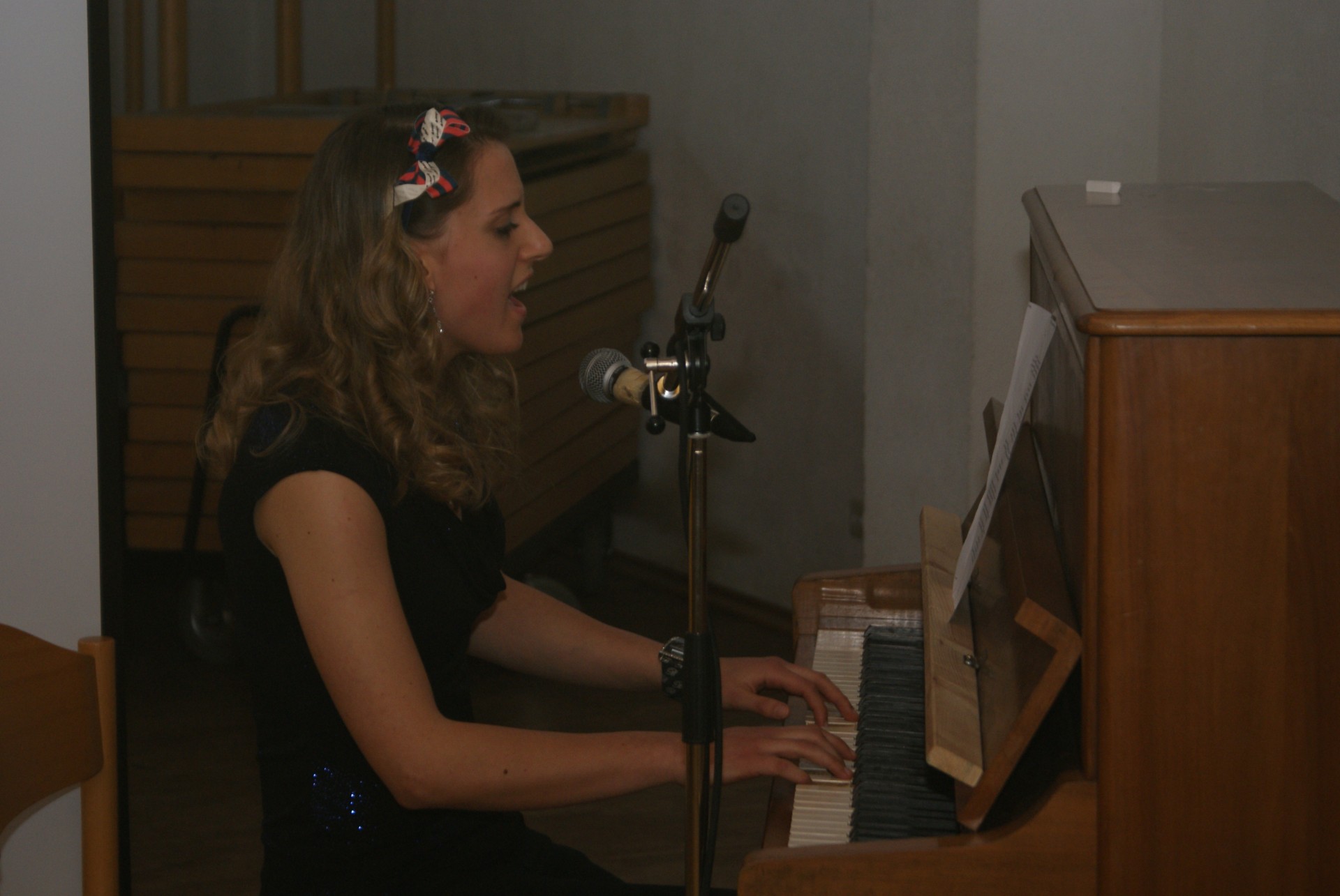 Nuo gimnazijos scenos į pasaulio koncertų sales: pokalbis su sopraniste Giulia Scopelliti