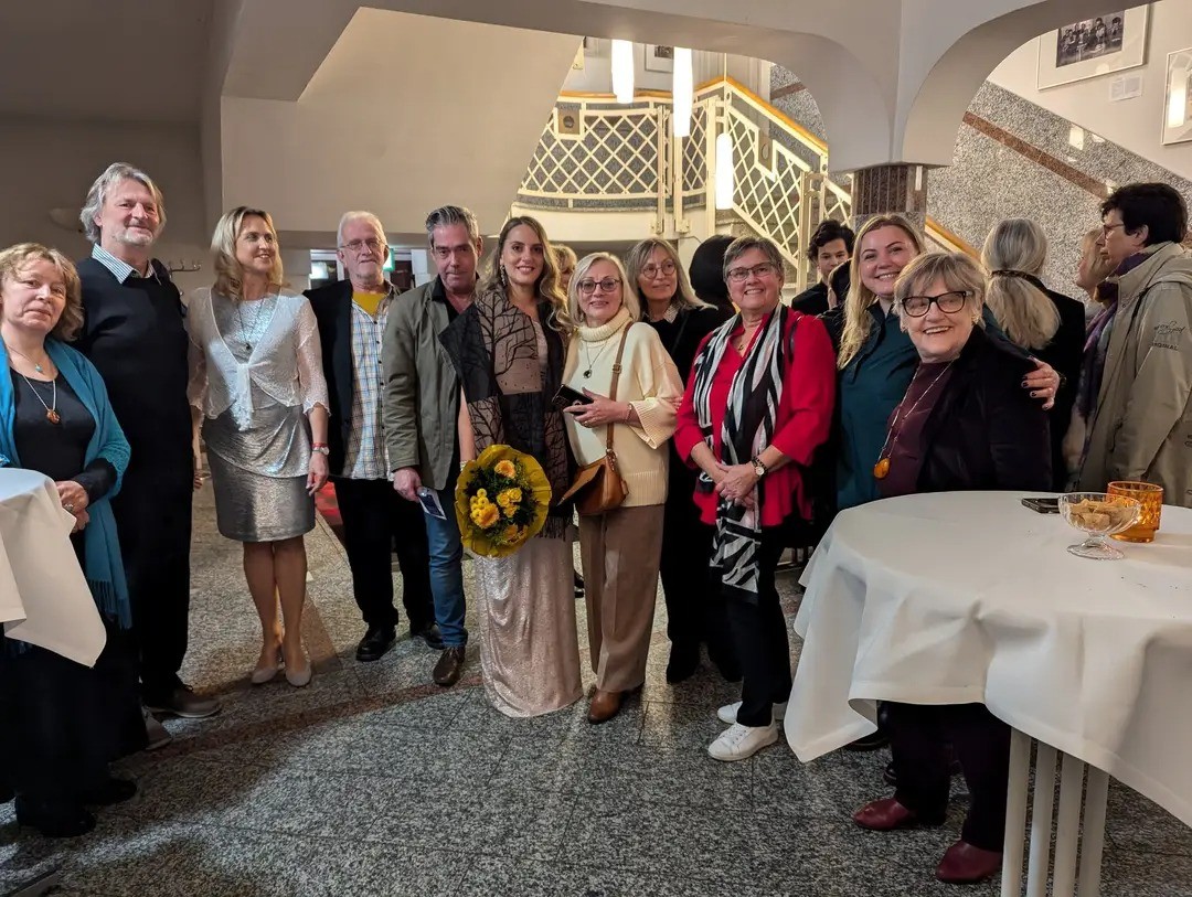 Nuo gimnazijos scenos į pasaulio koncertų sales: pokalbis su sopraniste Giulia Scopelliti