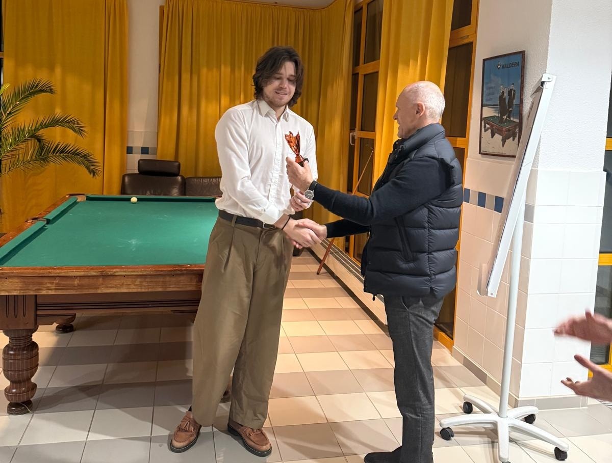 Biliardo turnyras ,,V–16“ taurei laimėti