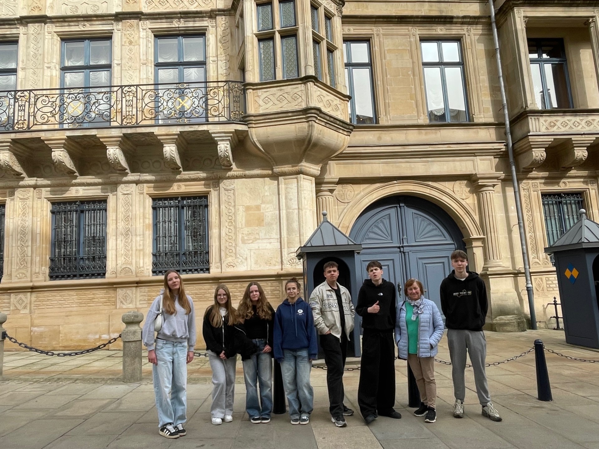 Vasario 16-osios gimnazijos ir Liuksemburgo ateitininkų susitikimas