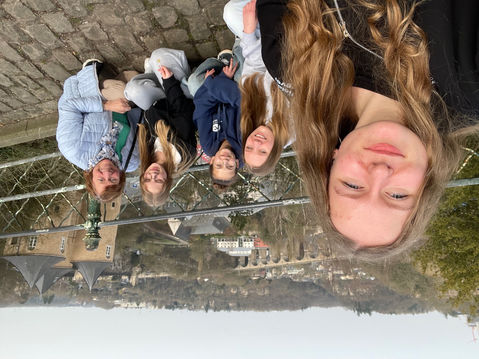 Vasario 16-osios gimnazijos ir Liuksemburgo ateitininkų susitikimas