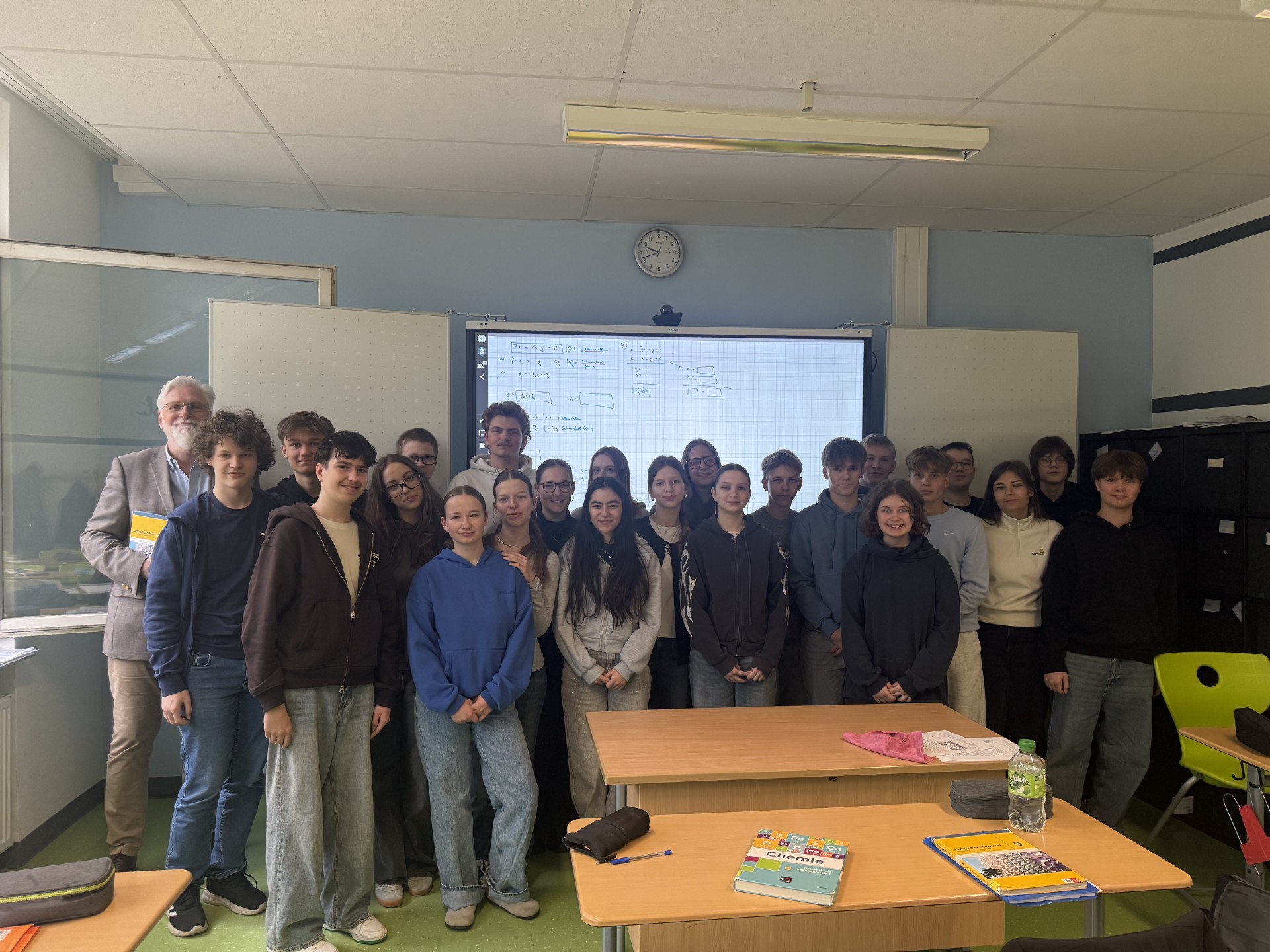 Erasmus+ vizitas: mokiniai iš Anykščių svečiuojasi Vasario 16-osios gimnazijoje