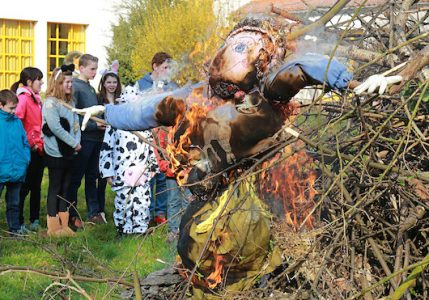 Wir lernen und feiern zusammen – Fasching 2014