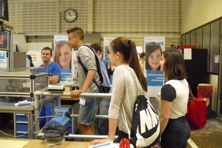 Praxis in der Lehrwerkstatt – Infotag der Ausbildung im Industriepark Freudenberg