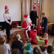 Kalėdų šventė šeštadieninėje mokykloje (Foto: I. Grikšaitė-Lendraitienė)