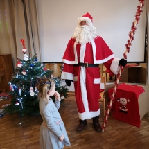 Kalėdų šventė šeštadieninėje mokykloje (Foto: I. Grikšaitė-Lendraitienė)