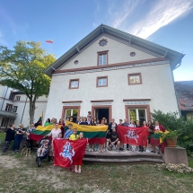 Lietuvos Tautiškos giesmės giedojimas Hiutenfelde (Foto: F. Nader)