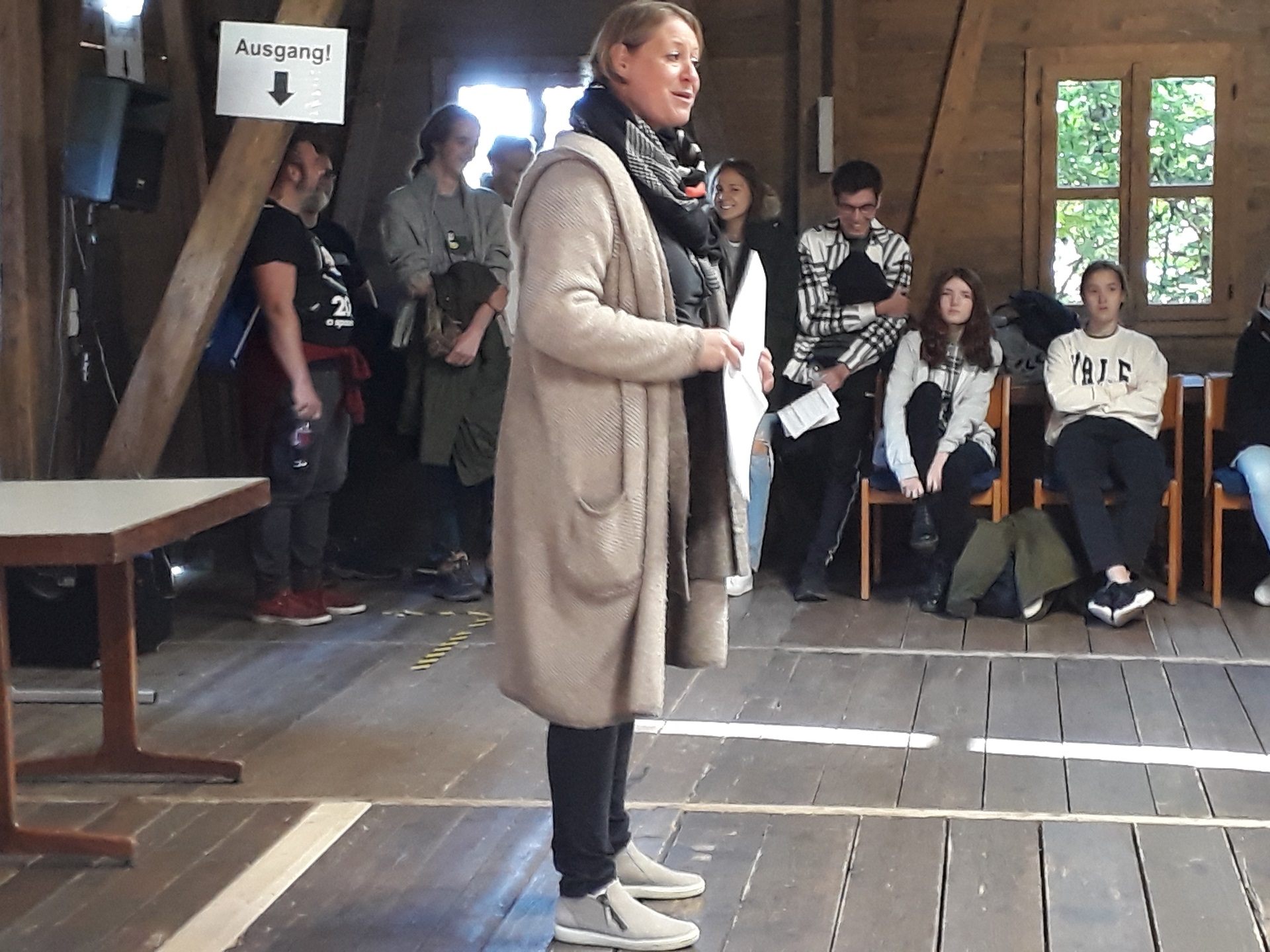 Zu Gast beim „Dürer Camp“ auf Burg Hoheneck/Bayern (Foto: Dr. G. Hoffmann)