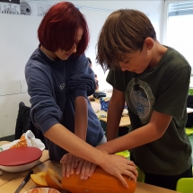 Schulgartenaktivitäten im Spätsommer und Herbst 2022 (Foto: Dr. A. Weber)