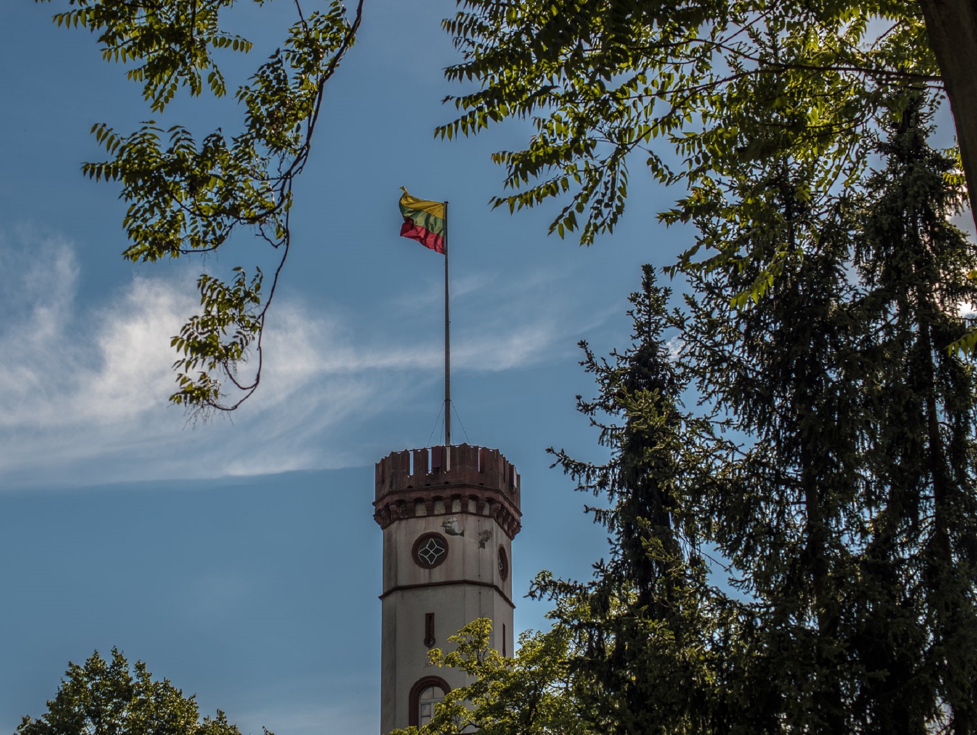Staatssymbol Litauens auf dem Schlossturm